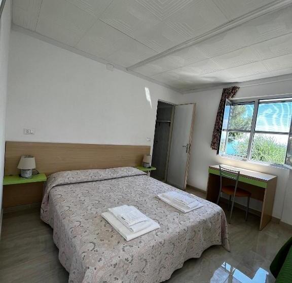 Standard Kolmen Hengen Huone, Pensione San Michele