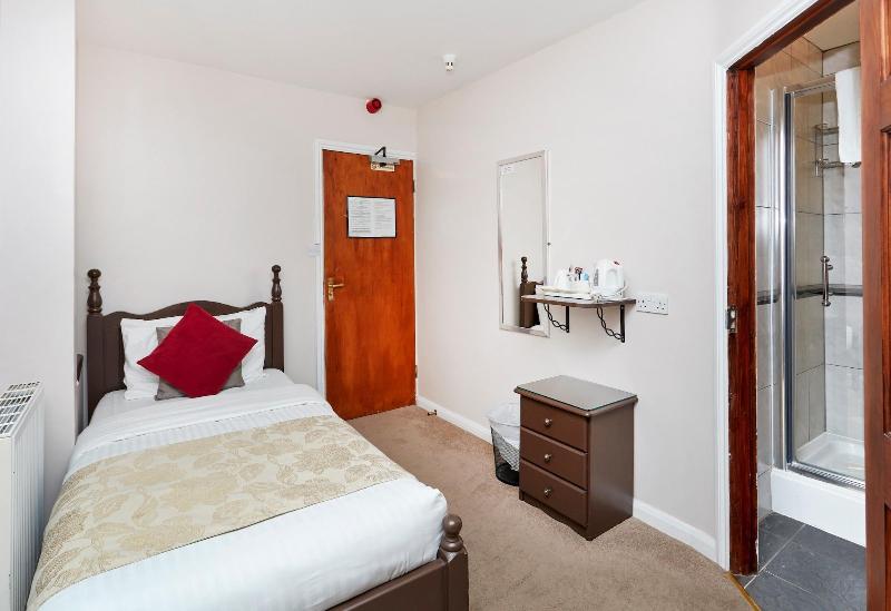 Номер Стандарт Индивидуальный, Conifers Guest House