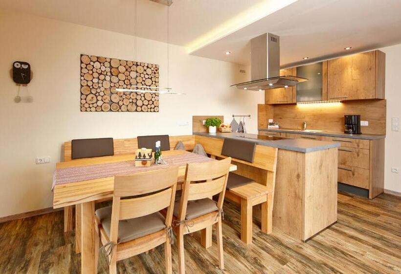 شقة غرفة واحدة ذات إطلالة, Gästehaus Alpina