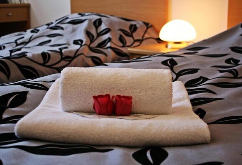 Deluxe Szoba, Penzion V Hluboké A Department Glamp