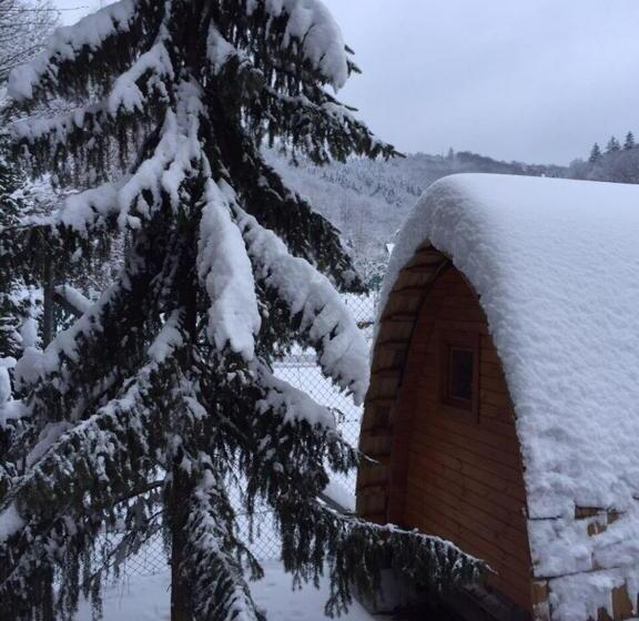 1 Szobás Villa, Penzion V Hluboké A Department Glamp