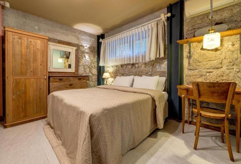 اتاق استاندارد در طبقه همکف, Sakin Ev