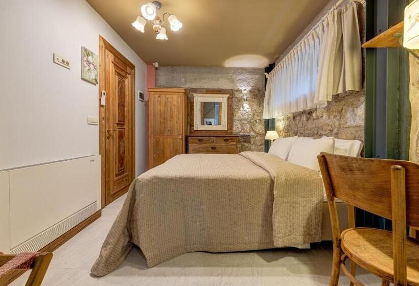 اتاق استاندارد در طبقه همکف, Sakin Ev