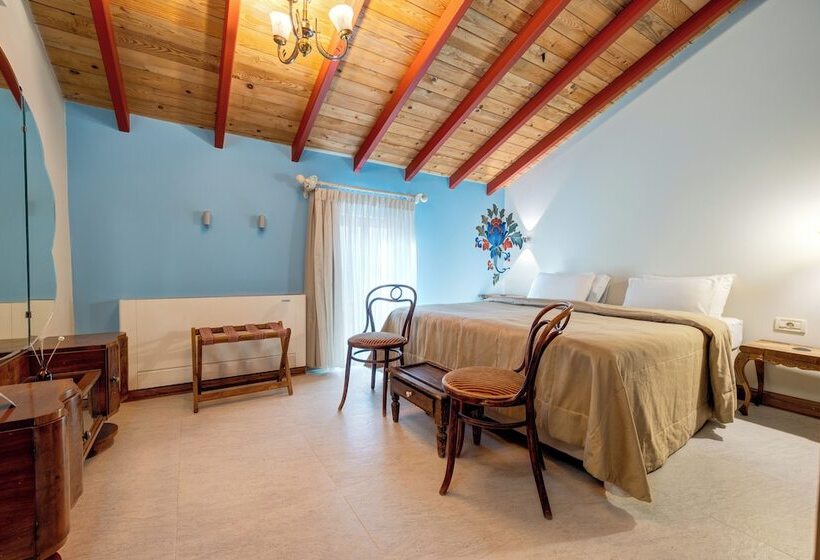 سوییت, Sakin Ev