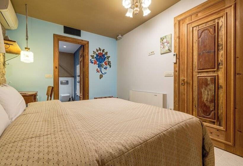 اتاق استاندارد در طبقه همکف, Sakin Ev