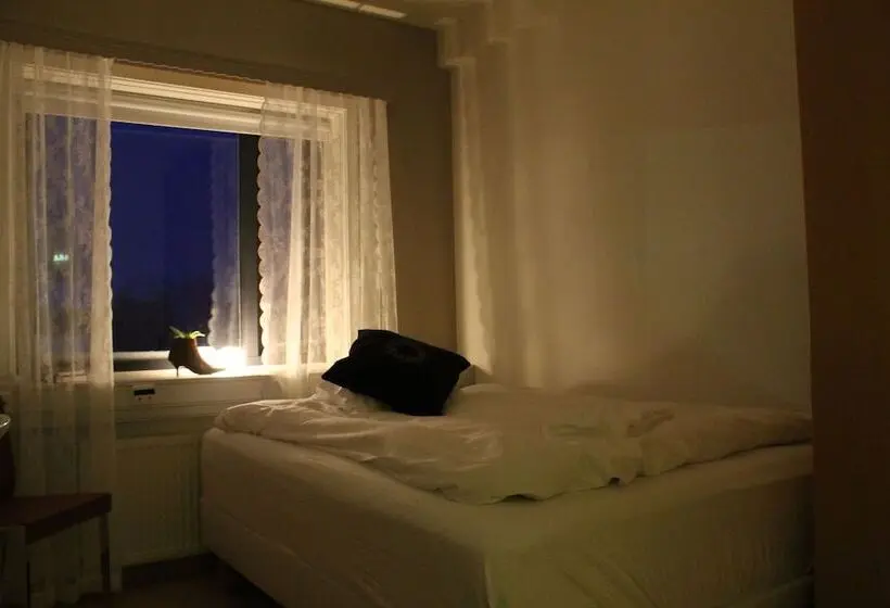 اتاق استاندارد یک تخته با سرویس بهداشتی مشترک, Skjaldarvik Guest House