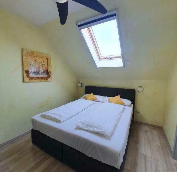 Chambre Standard, Pension Kuhn