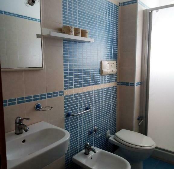 דירת חדר בקומת קרקע, Agua Residence