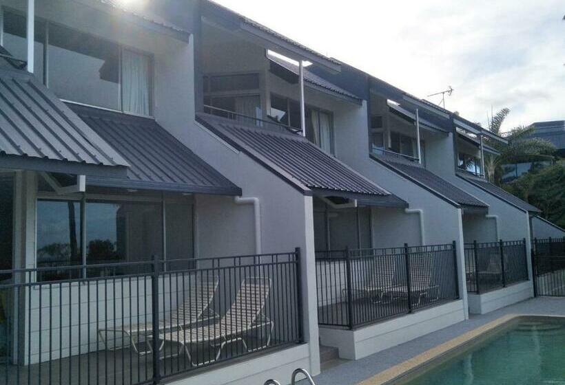 דירת חדר נוף לים, Airlie Seaview Apartments