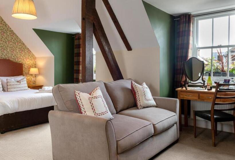 Семейный Номер, The Richard Onslow