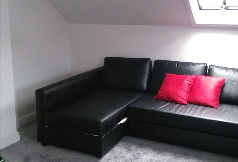 침실 1개 아파트, The Wrens