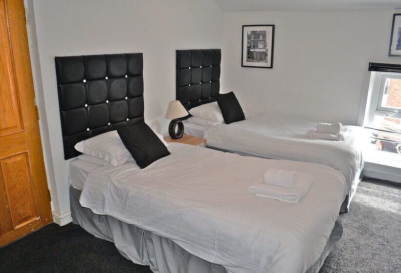 스탠다드 룸, The Wrens