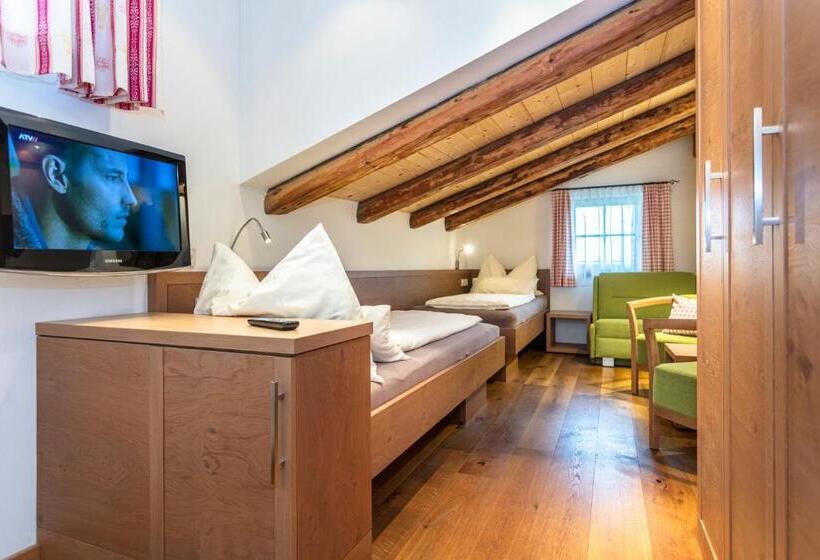 Апартаменты 2 Спальни с Балконом, Brandstatthof Leogang