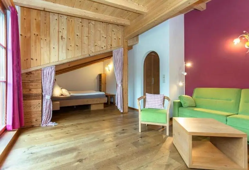 Sviitti Parveke, Brandstatthof Leogang