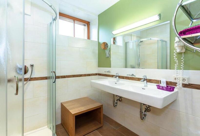 Семейный Номер, Brandstatthof Leogang