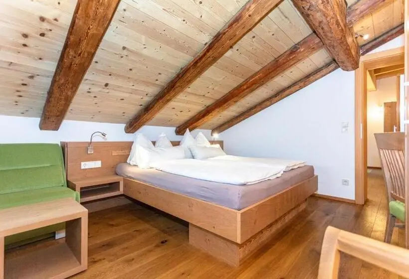 Perhehuone, Brandstatthof Leogang