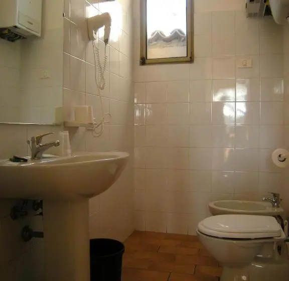 Huoneisto 3 Makuuhuonetta, Casa Vacanze Nonna Vittoria