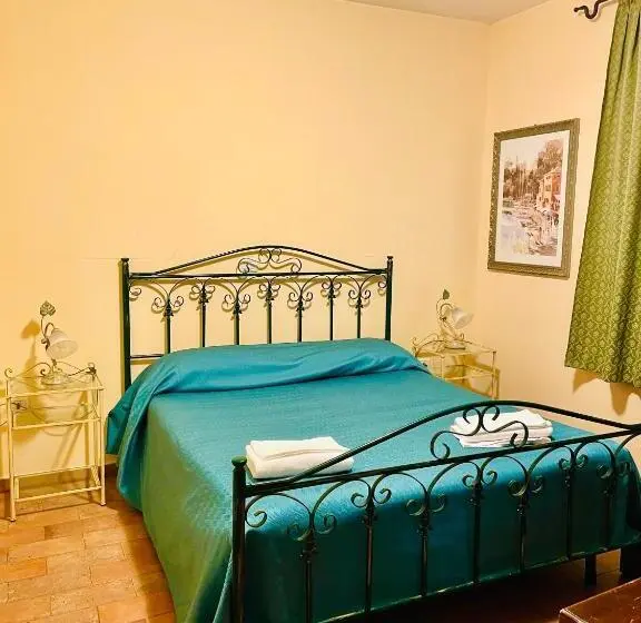 Huoneisto 1 Makuuhuone, Casa Vacanze Nonna Vittoria