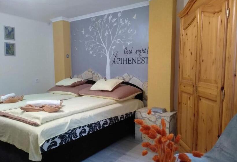 Standard room with outdoor bath, Margaréta Panzió