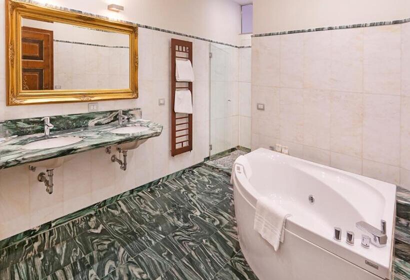 Deluxe Room with Views