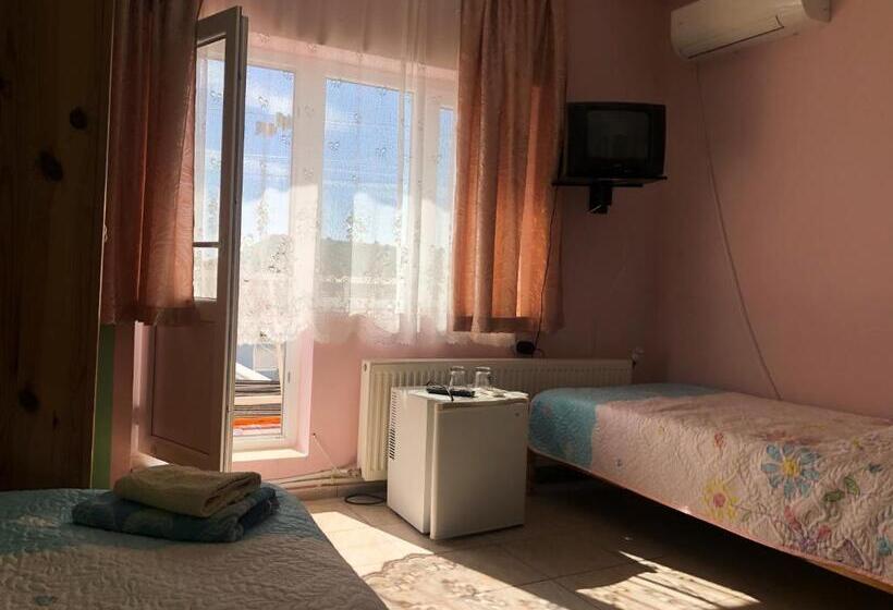 スタンダードルーム, Guest House Paskal