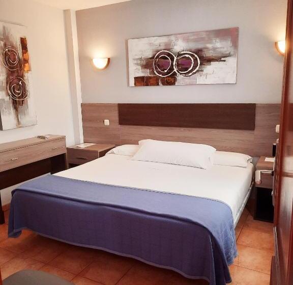 Номер Стандарт, Hostal La Colonia