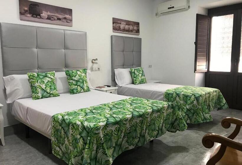 اتاق استاندارد, La Casa En El Centro