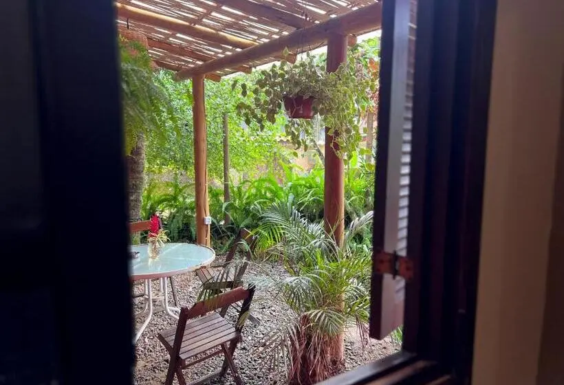 Economy Triple Room, Pousada Paloma