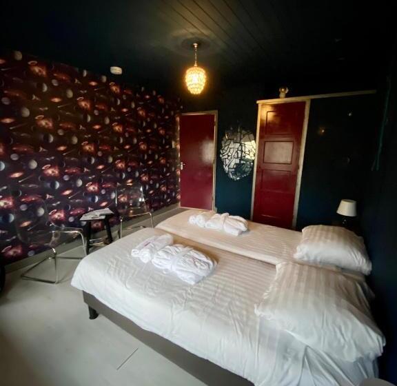 스탠다드 룸 공동 욕실, Stee In Stad