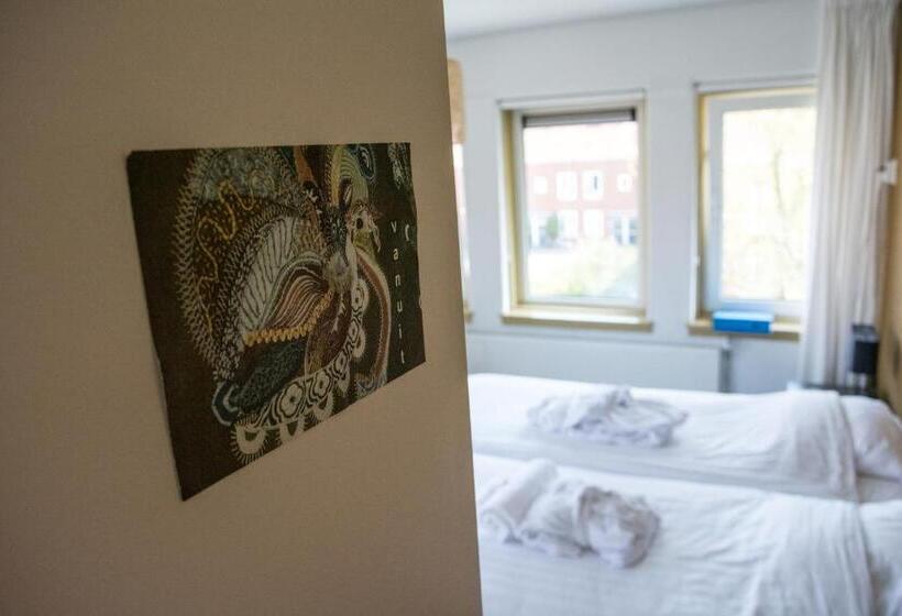 스탠다드 룸 공동 욕실, Stee In Stad