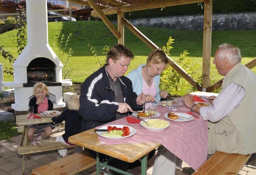 Suite with lake view, Boutique Hotel Angerer