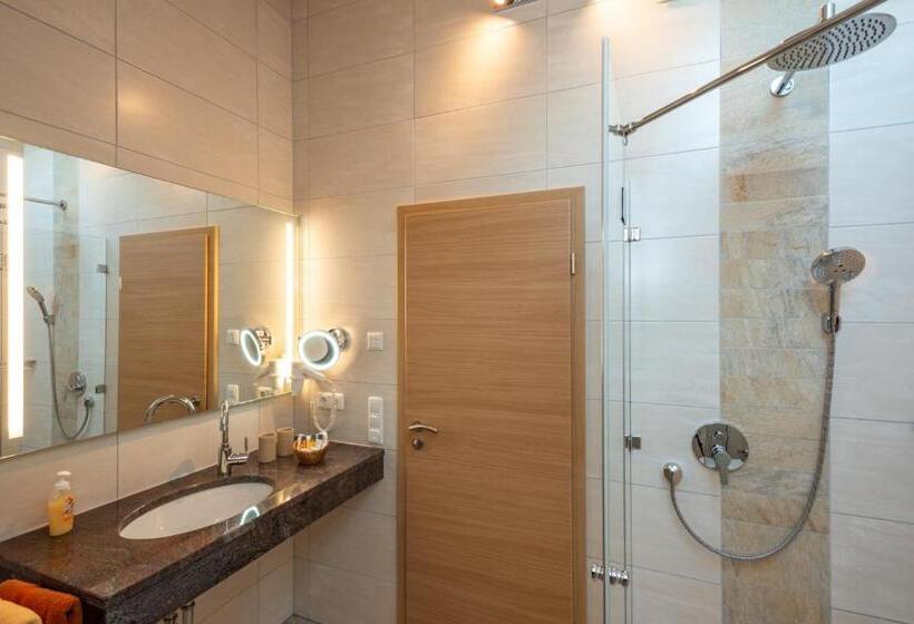 Quarto Familiar Superior, Boutique Hotel Angerer