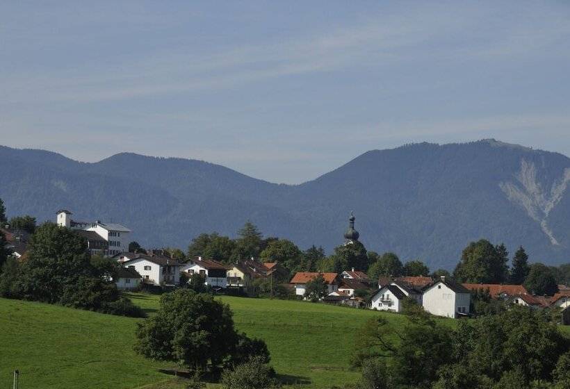 Suite with lake view, Boutique Hotel Angerer