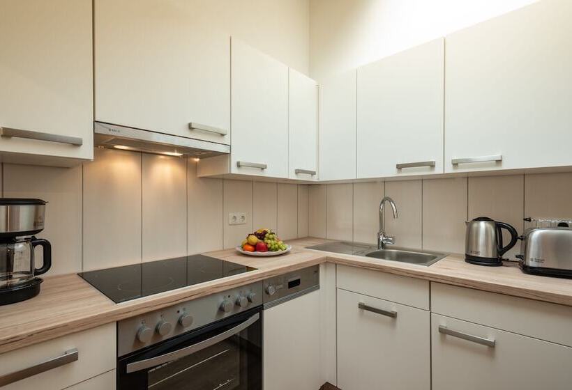 Suite with lake view, Boutique Hotel Angerer