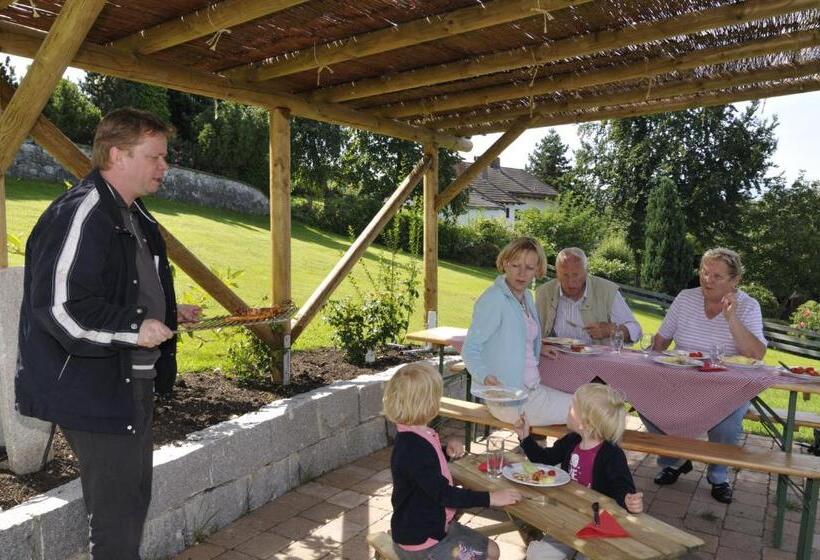 Suite with lake view, Boutique Hotel Angerer