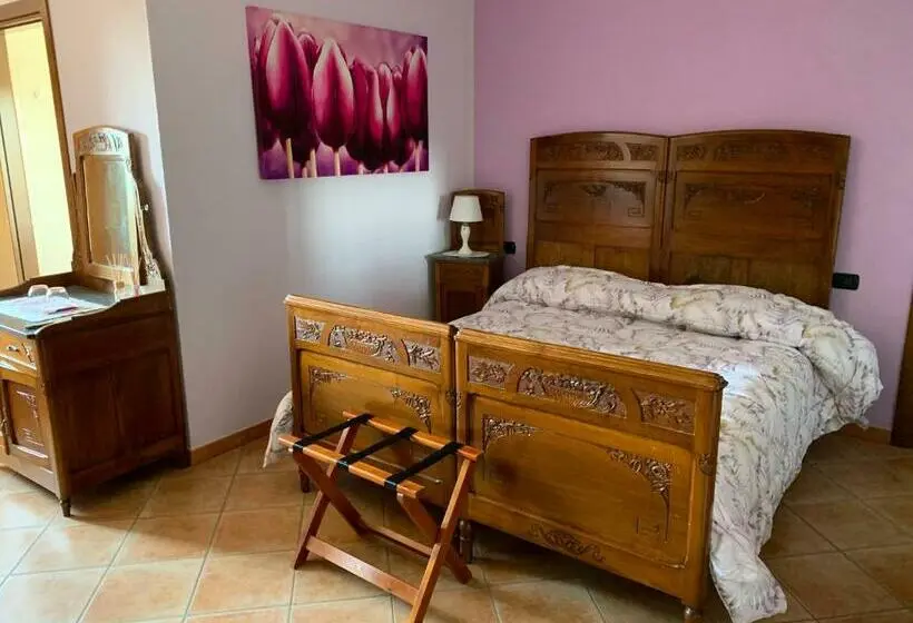 اتاق استاندارد با تخت بزرگ, Agriturismo Tre Tigli