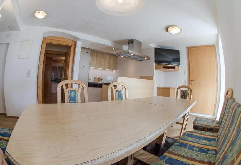 Апартаменты 3 Спальни, Haus Dorfschmied