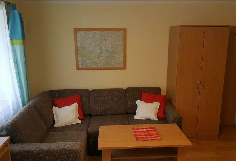 חדר סטודיו סטנדרד, Jihoceska Pohoda