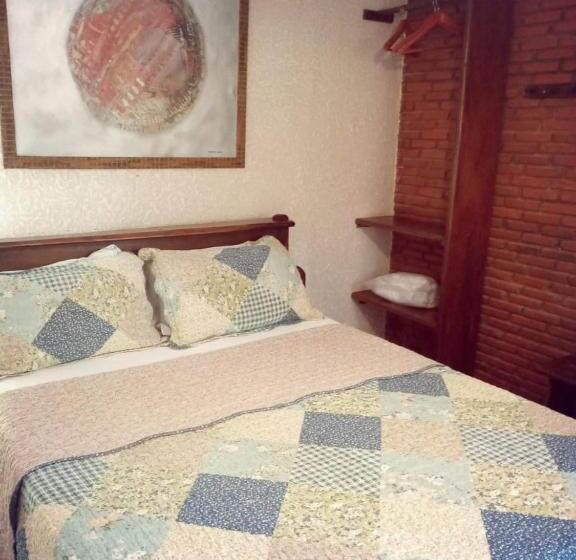 スイート, Pousada Alfa E ômega