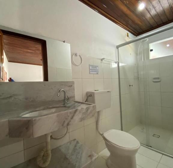 اتاق استاندارد چهار تخته, Pousada Primavera