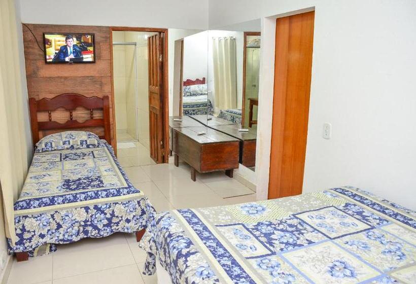 اتاق ساده سه‌ نفره, Pousada Primavera