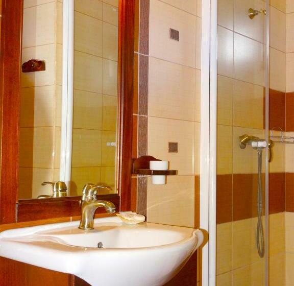 شقة غرفة واحدة, Pension Casa Iurca