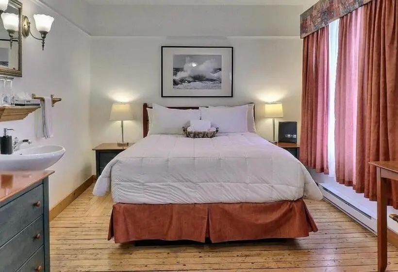 اتاق استاندارد با سرویس بهداشتی مشترک, Auberge De La Vieille Maison