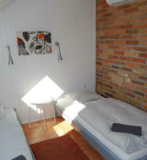 标准间, Autóscsárda és Panzió