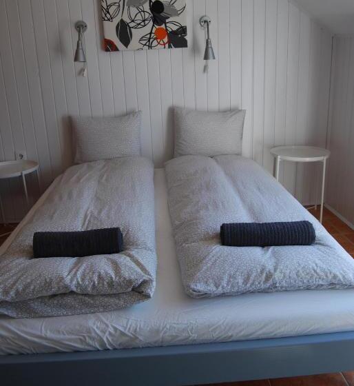 标准间, Autóscsárda és Panzió