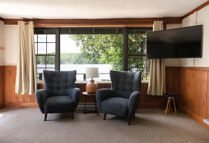 كابينة سوبيريور, Bonnie View Inn