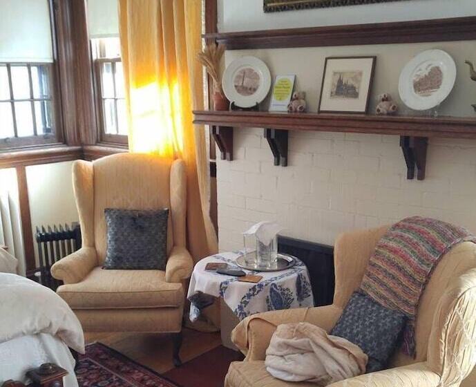 デラックスルーム, Ashbury House B&b