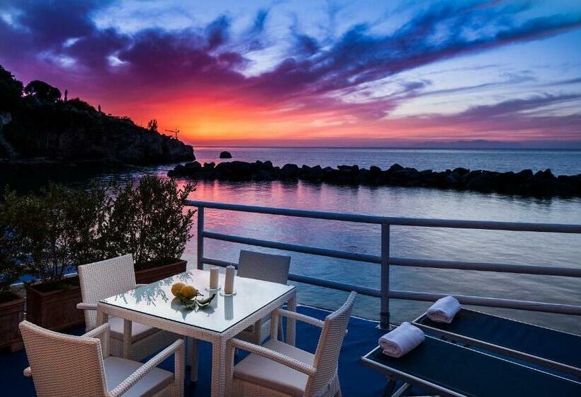 Апартаменты 1 Спальня Вид на Море, Ischia Blu Resort