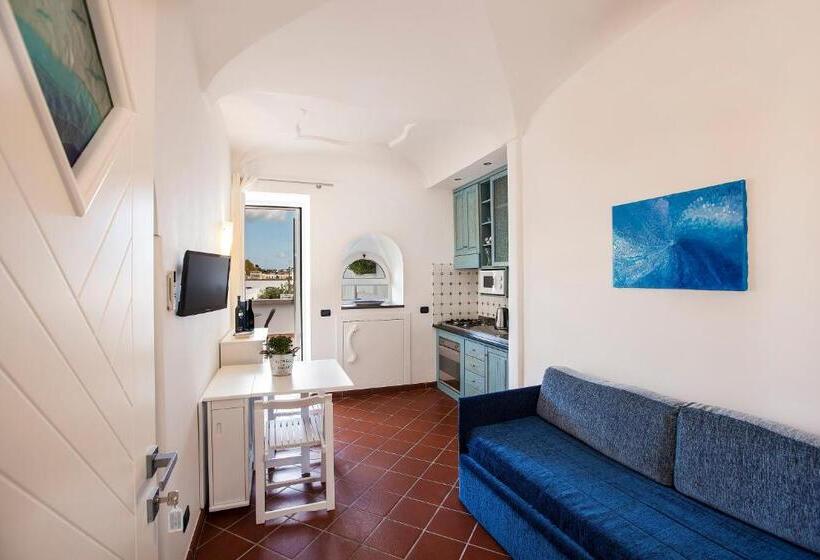 Апартаменты 1 Спальня Боковой Вид на Море, Ischia Blu Resort