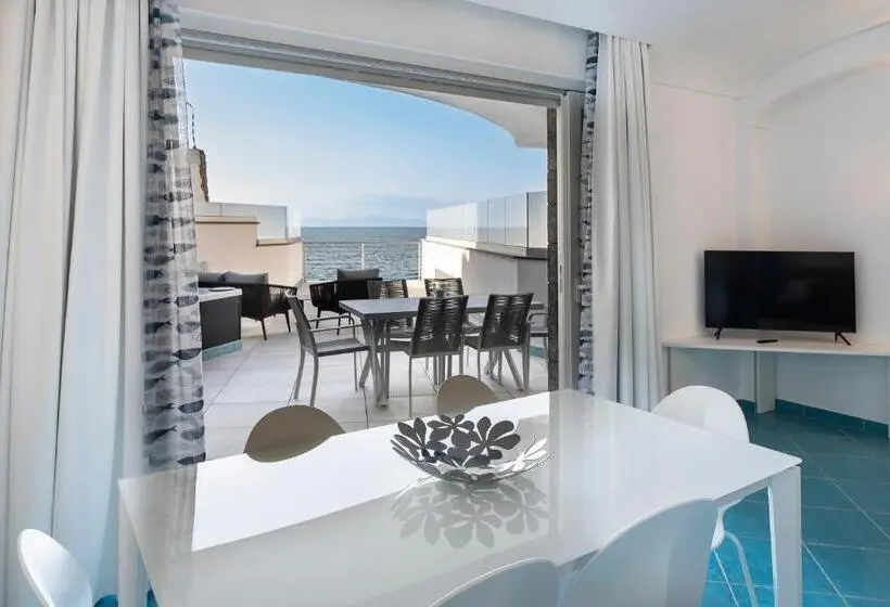 ハイドロマッサージバス付きスイート, Ischia Blu Resort